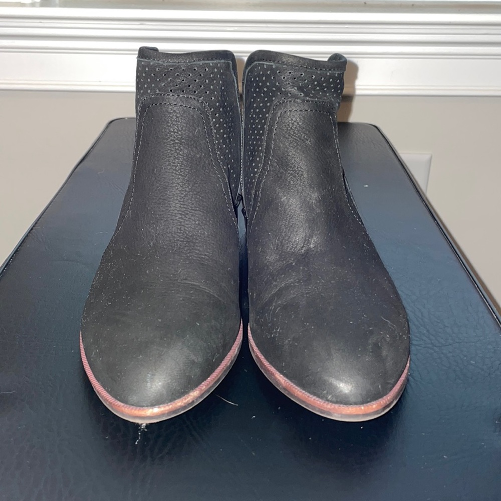 Gianni Bini Black Ankle Booties